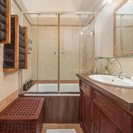 Vintage Apartmán Pětikostelí