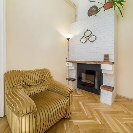 Vintage Apartmán Pětikostelí